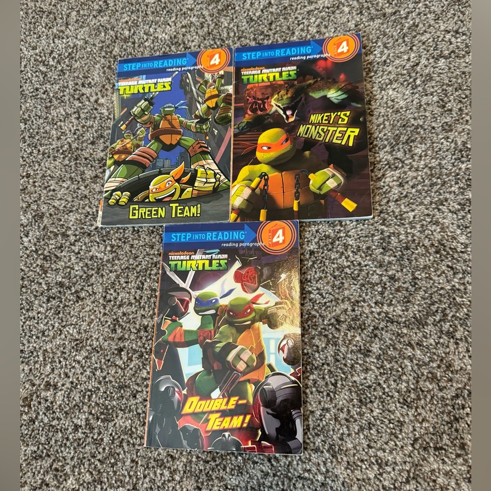 Kids step into reading level 4 TMNT book bundle. 3 books in bundle